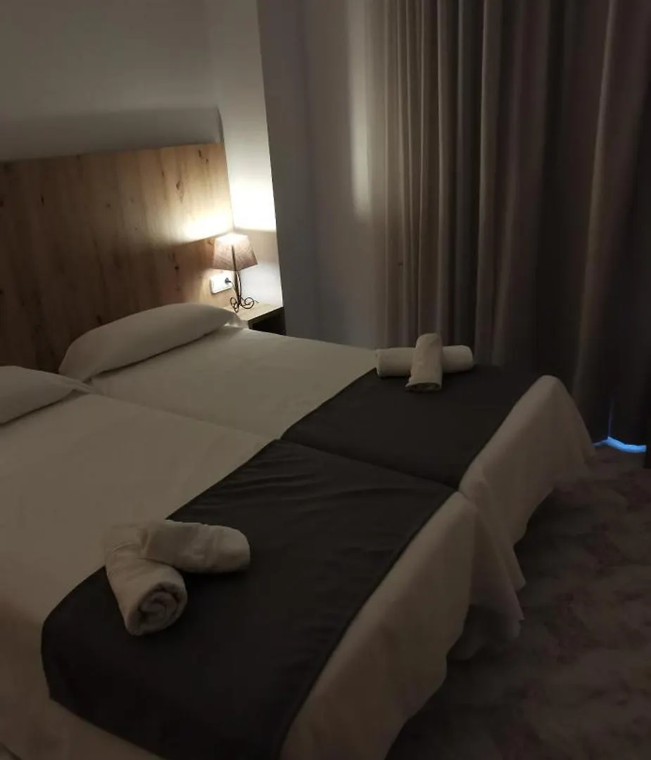 Hostal Santa Clara L'Estartit