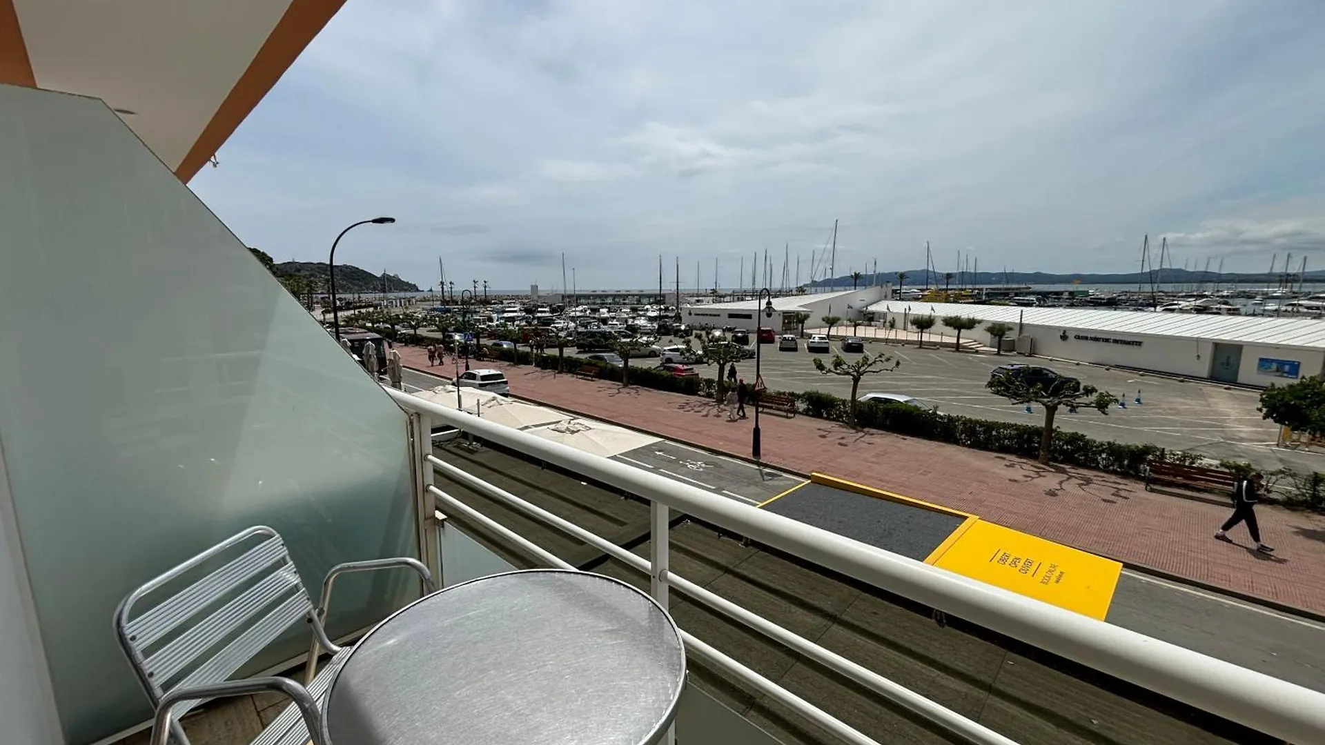 Hostal Santa Clara L'Estartit 2*,  Spain